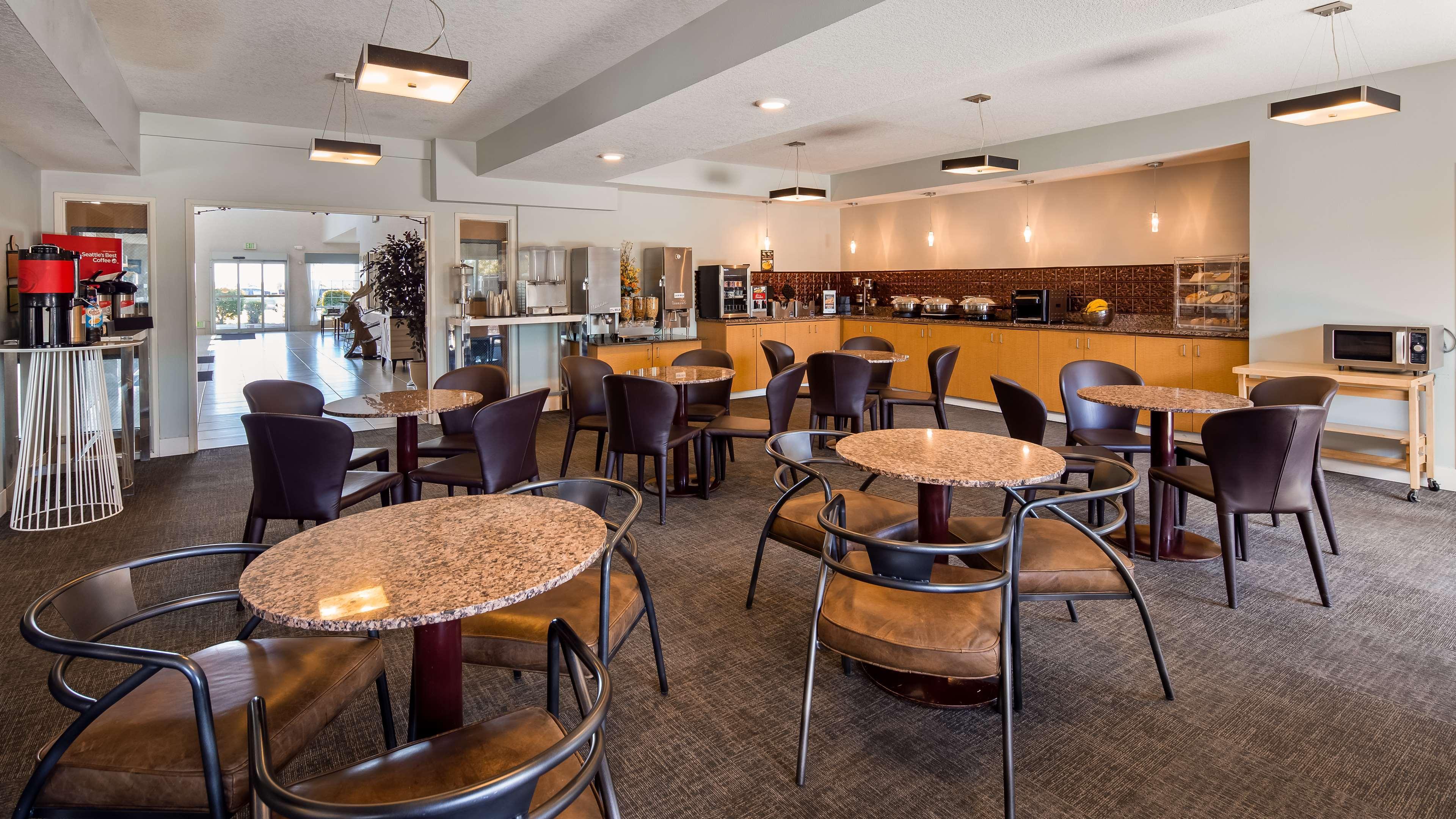 Best Western Plus Liberty Lake Inn Spokane Valley Buitenkant foto