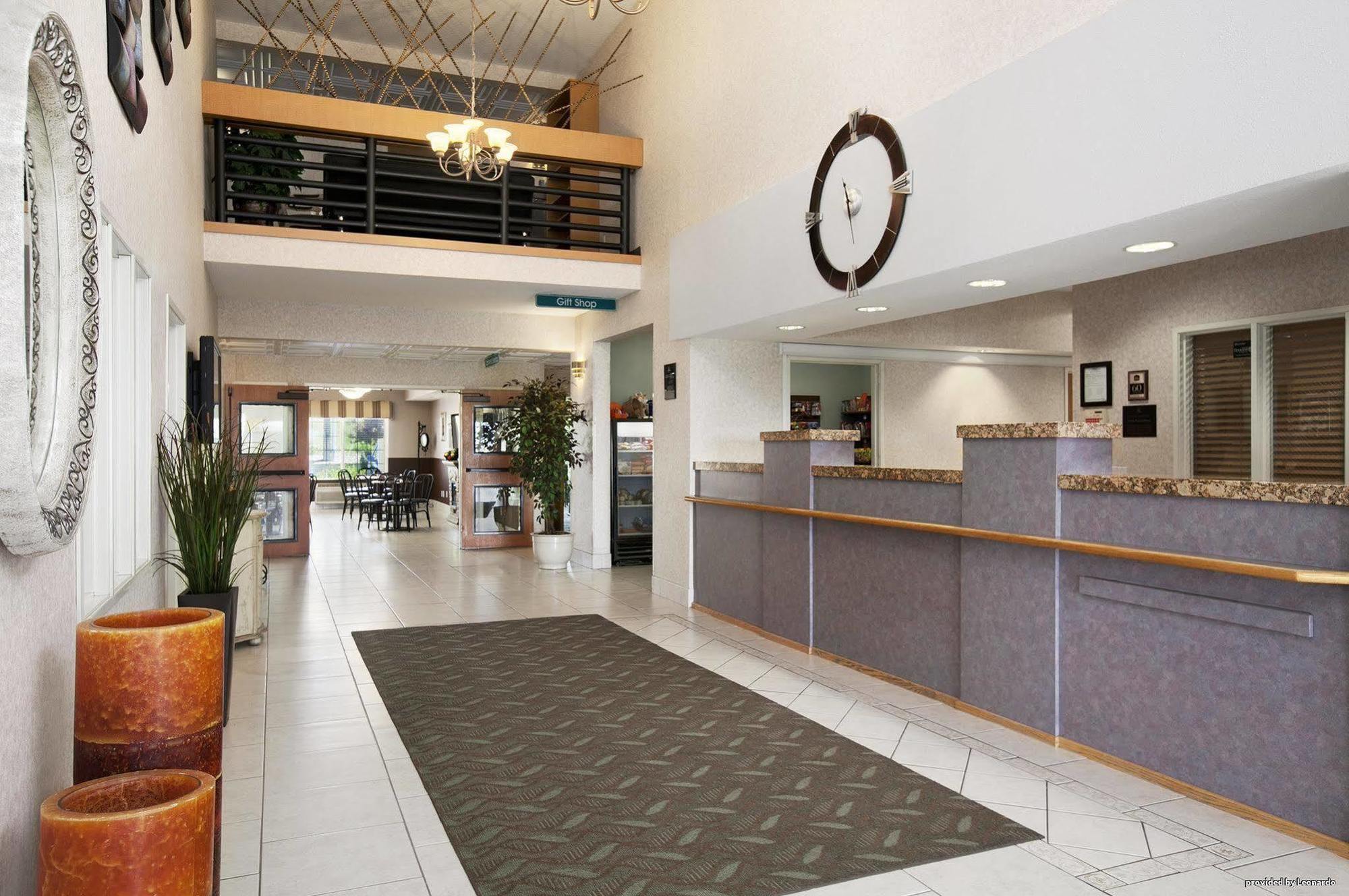 Best Western Plus Liberty Lake Inn Spokane Valley Buitenkant foto