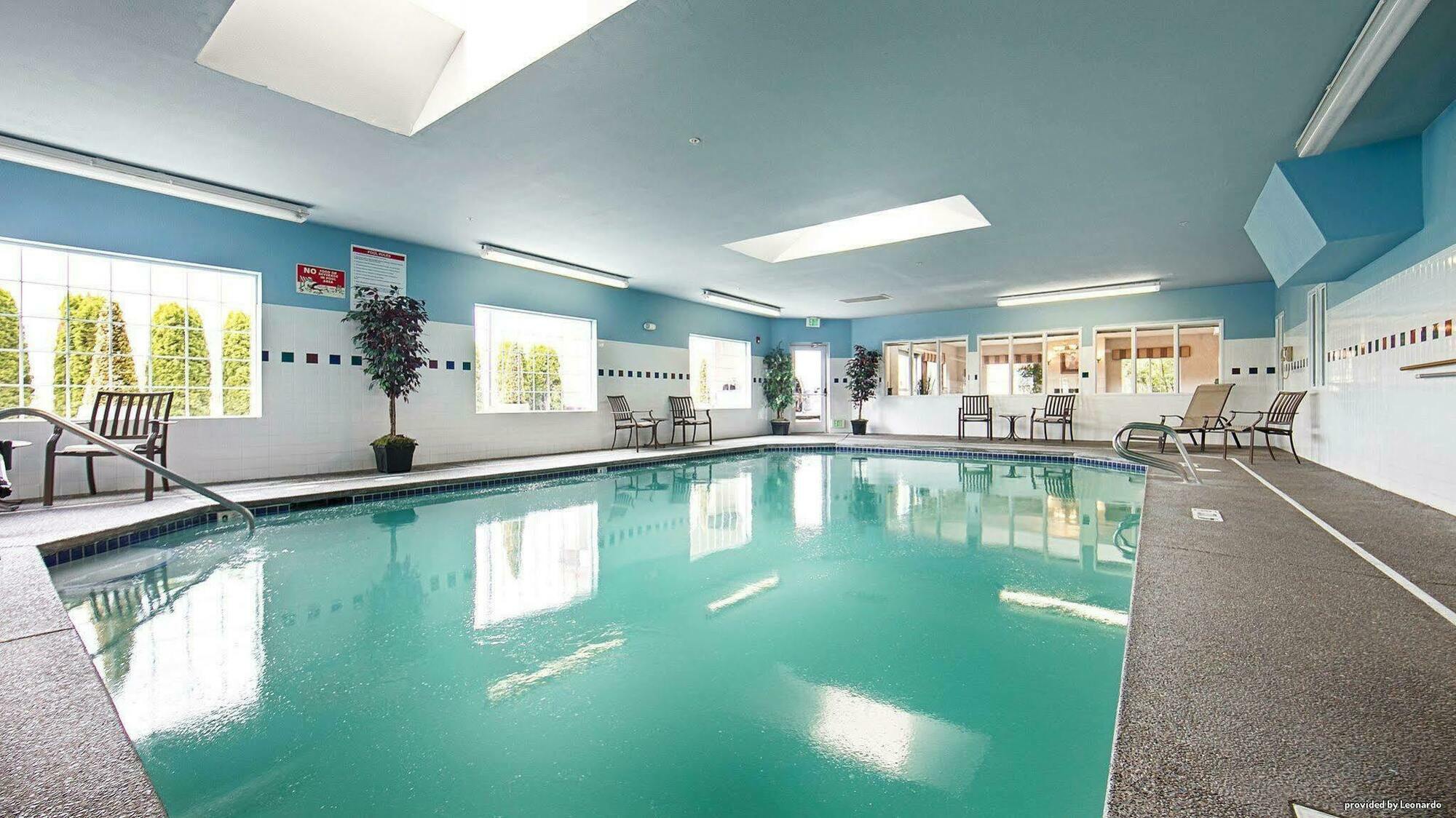 Best Western Plus Liberty Lake Inn Spokane Valley Buitenkant foto